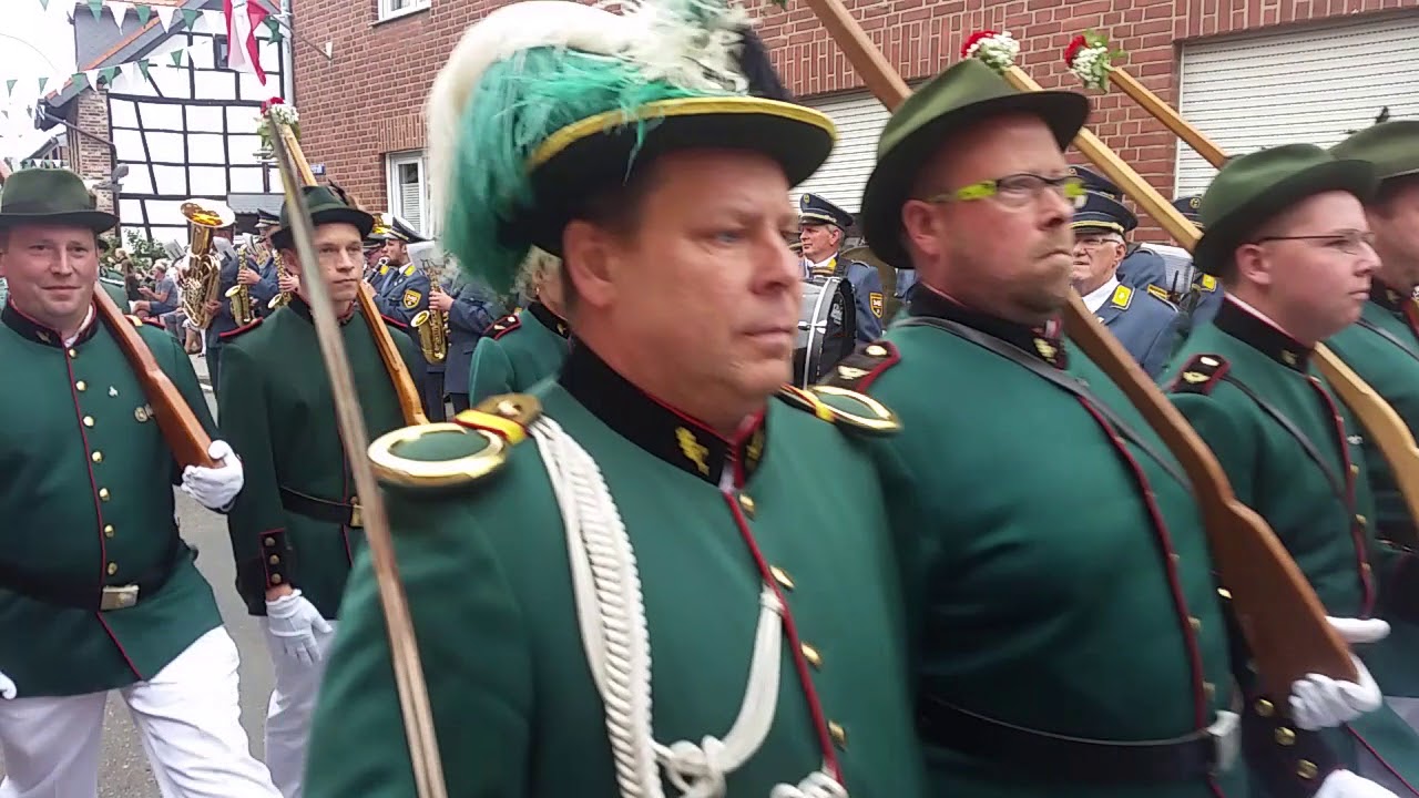 Schützenfest in Bedburdyck/Stessen 2018 - Königsparade 2 #5