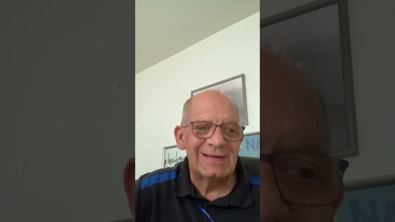 USS Chung-Hoon DDG-93 at sea with LuYang by Jim Green