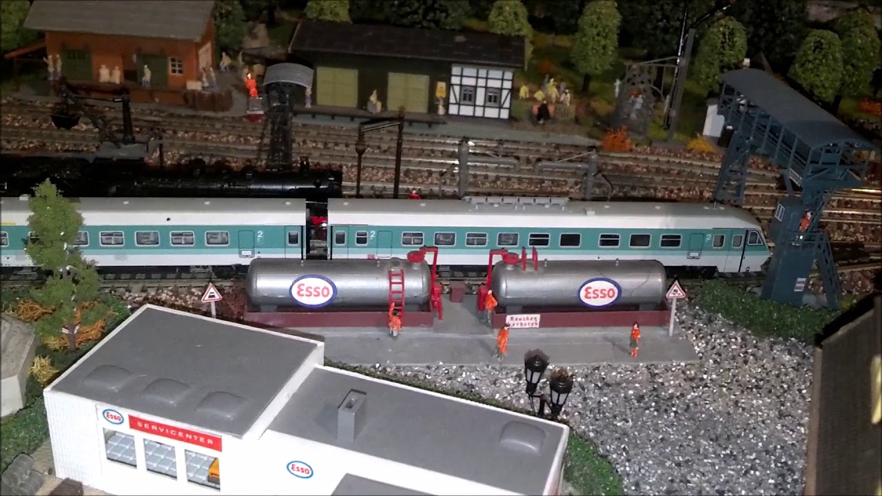 Zugvorstellung VT 610 Pendolino Spur N von Minitrix in Mintgrün