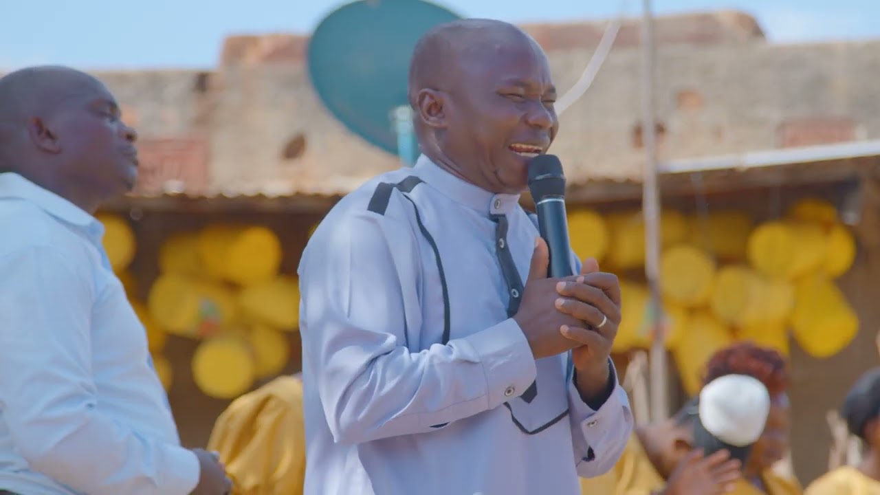 REDEMPTER MUTINDA FOUNDATION. MUSUKINI GIVING BACK TO COMMUNITY