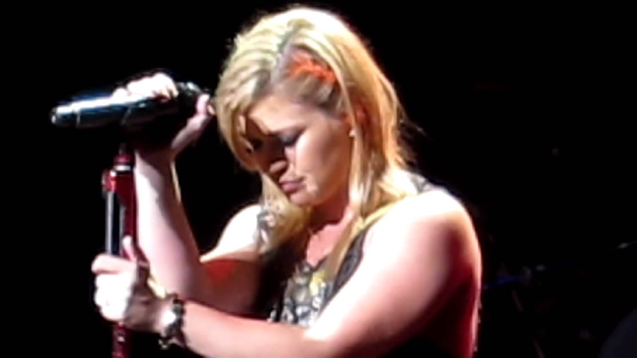 Kelly Clarkson 