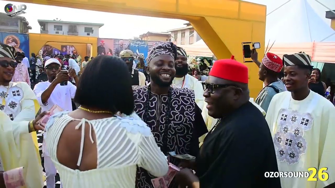 Evang. Ossy Osina performance at Ozorsound marriage carnival ozorsound entrance 