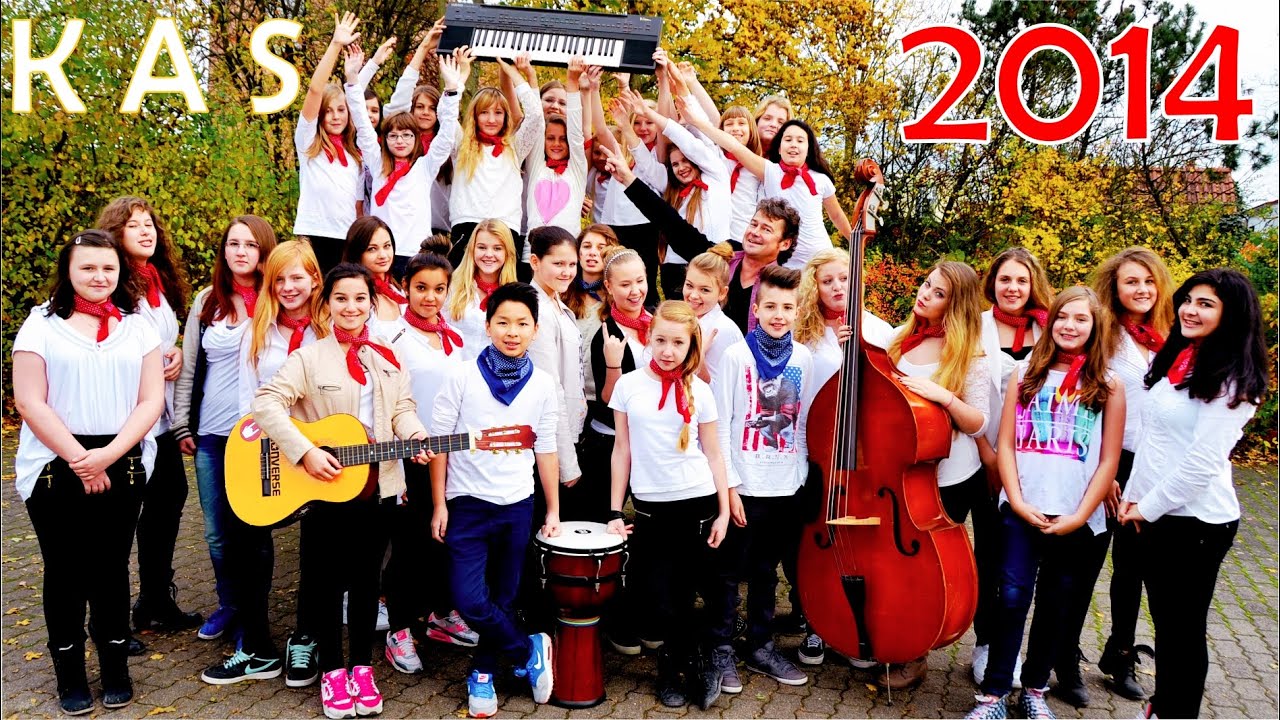 KAS Chor in 2014 - Konrad-Adenauer-Schule Petersberg Konzert in der Aula mit Christoph Willi Müller