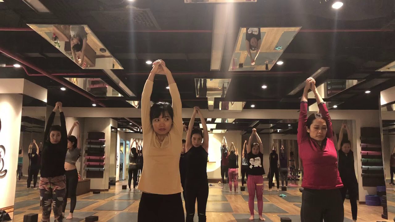 30 Minutes Hatha Yoga| Complete Workout| Praveenyoga | Masterpraveen