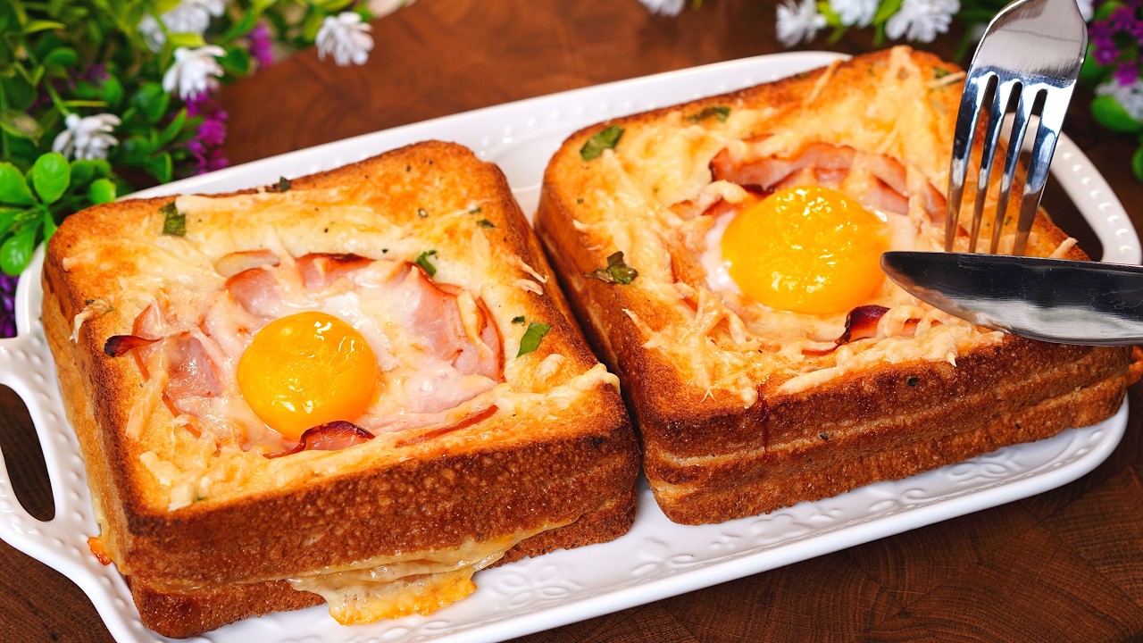 Simply pour eggs into bread – you've never had such a delicious breakfast!