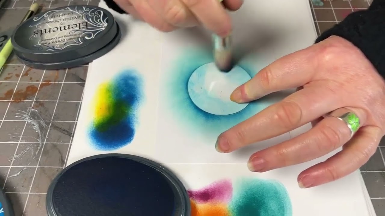 Quick Crafts - quick & easy way to create a Sun and moon.. the results are beautiful 😍