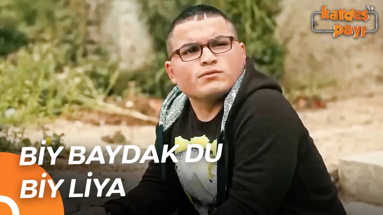 Çocuk Gibi Konuşamayan Çocuk Satıcılara Ekmek Yok - Kardeş Payı