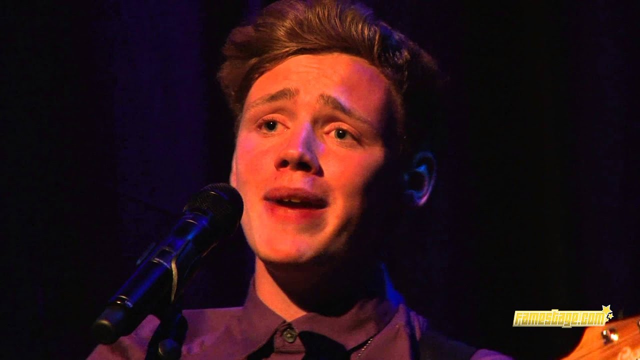Tom Longhurst   Ed Sheeran - 'Wake Me Up/Hold Yuh'