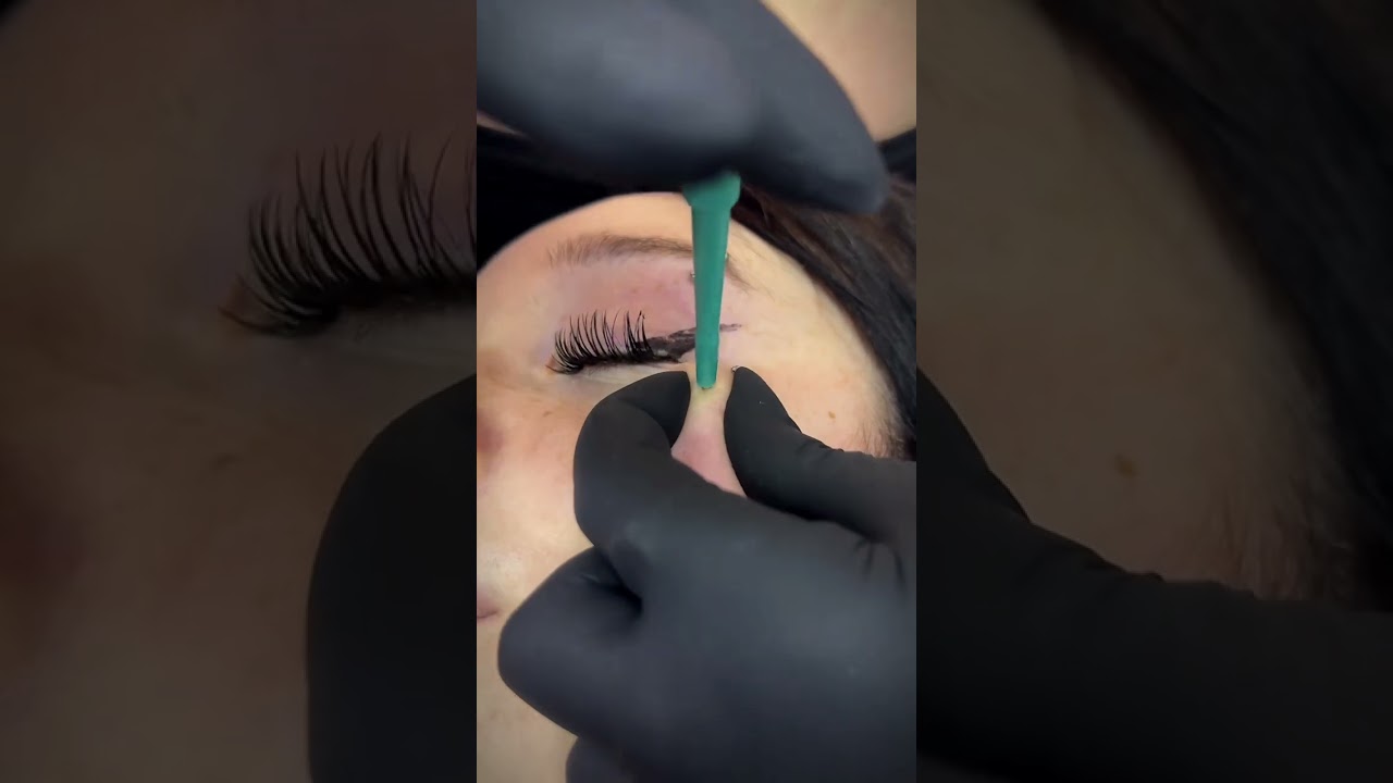 What is a dermal piercing? 💎