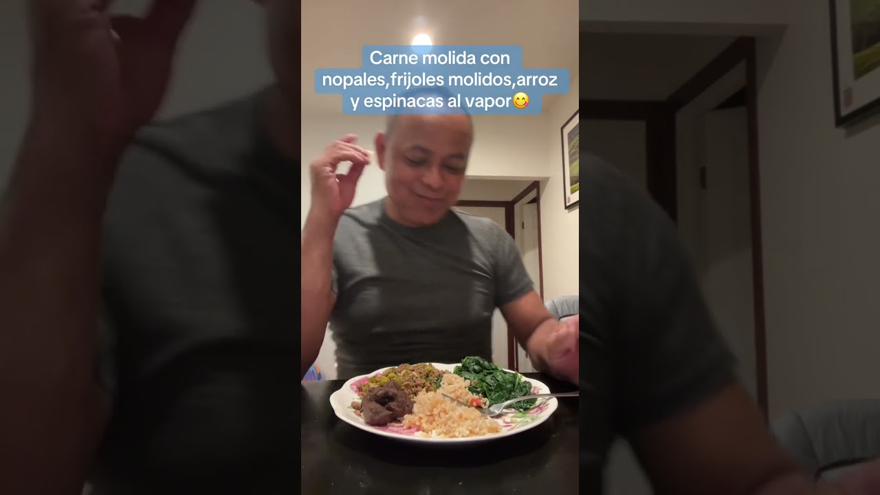 Carne molida con nopales,arroz,frijoles y espinacas al vapor 