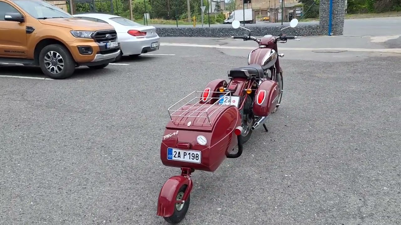 JAWA 300 CL