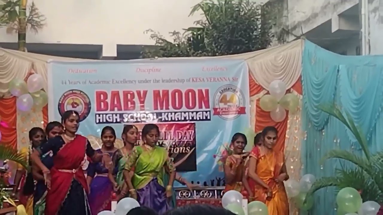 BABY MOON HIGH SCHOOL FAREWELL.....(Girls performance)