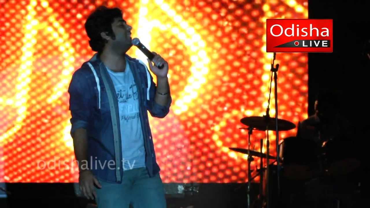 Arijit Singh Live - Hum Tere Bin - XIMB Xpressions 2013