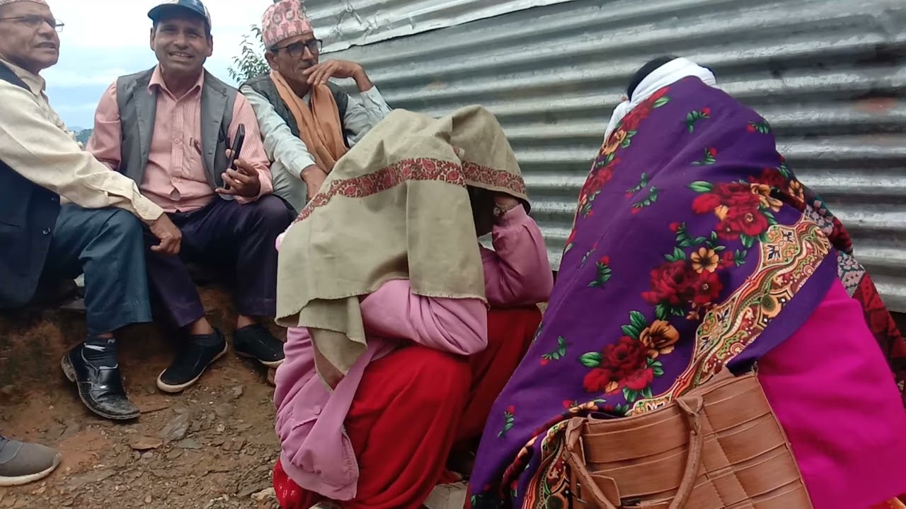 वकिलले ठाडि भाका गाउँदा केटिहरु चकित।September 21, 2024।