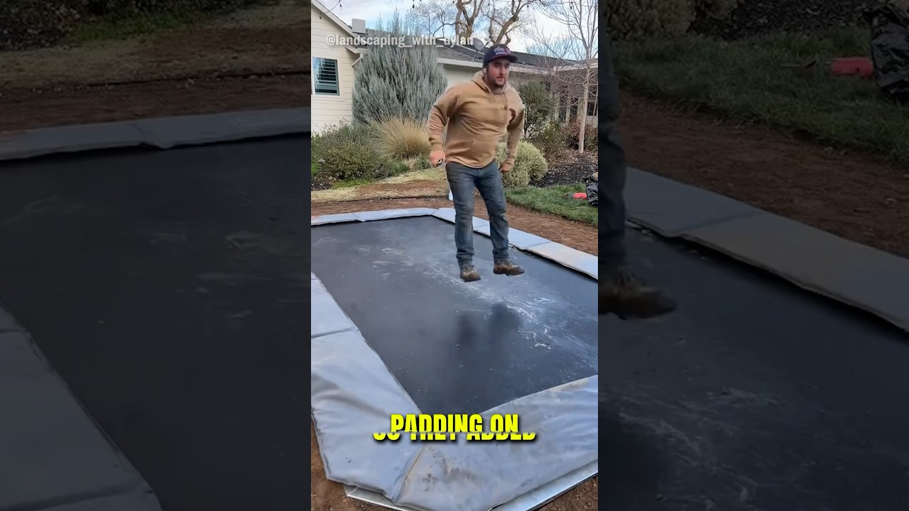 Они построили батут!