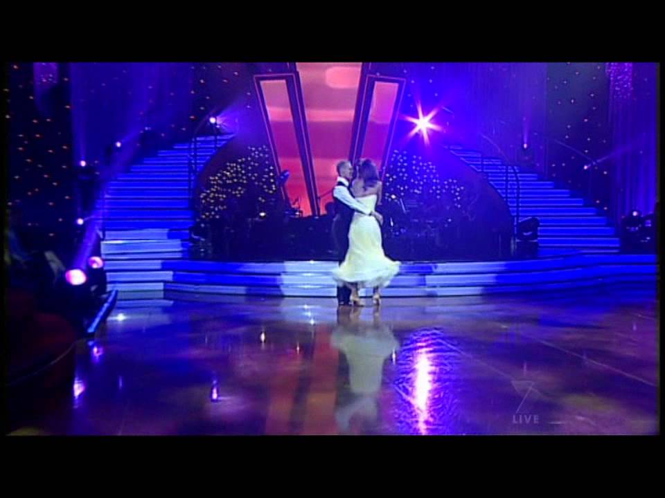 Vogue Williams Dancing to Sunshine State