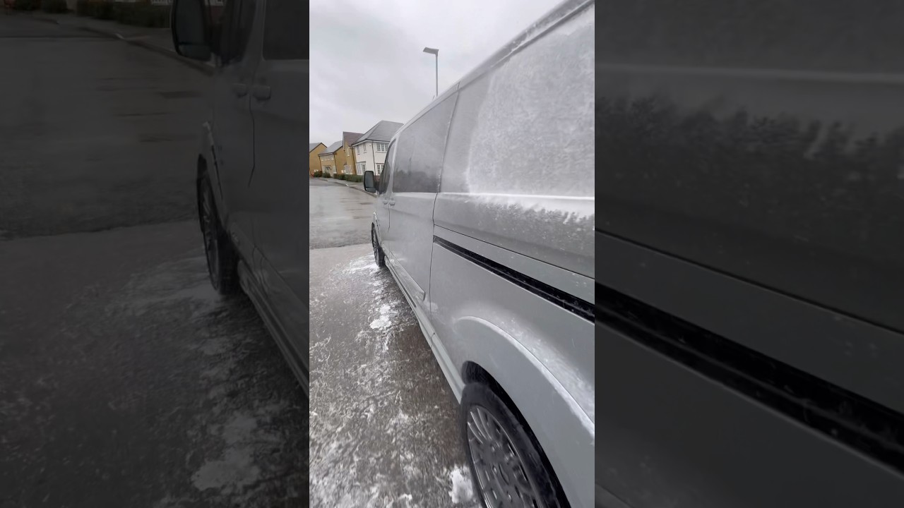 Super Satisfying Snowfoam 