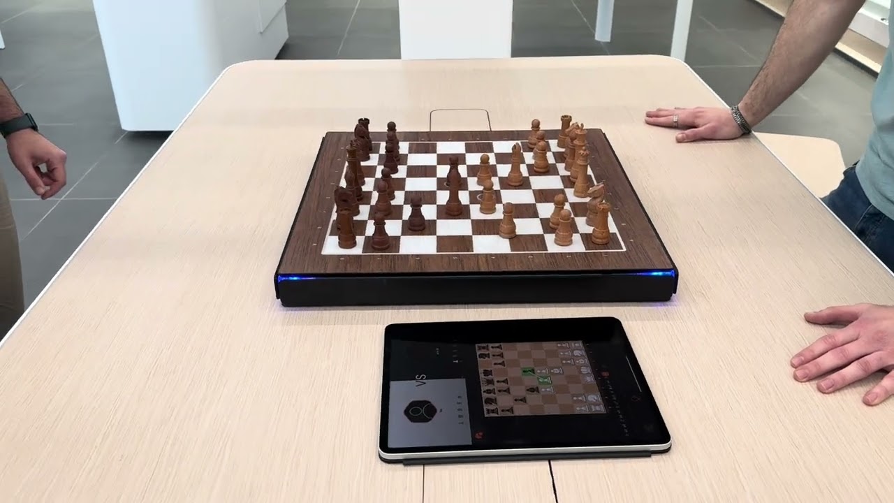 GoChess XR Demonstration in Store