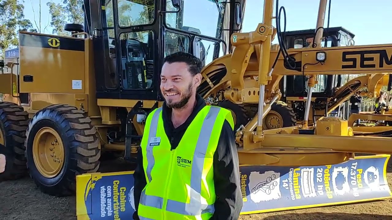 MOTONIVELADORA SEM UMA MARCAR DA CATERPILLAR