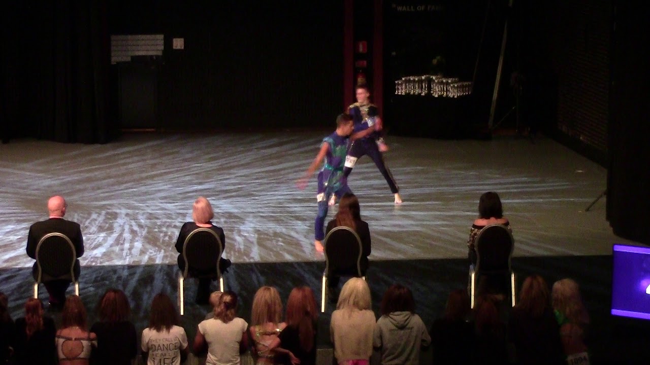 Douglas Junger/Simon Gustafsson Svensson - Mega Dance WKND 2018