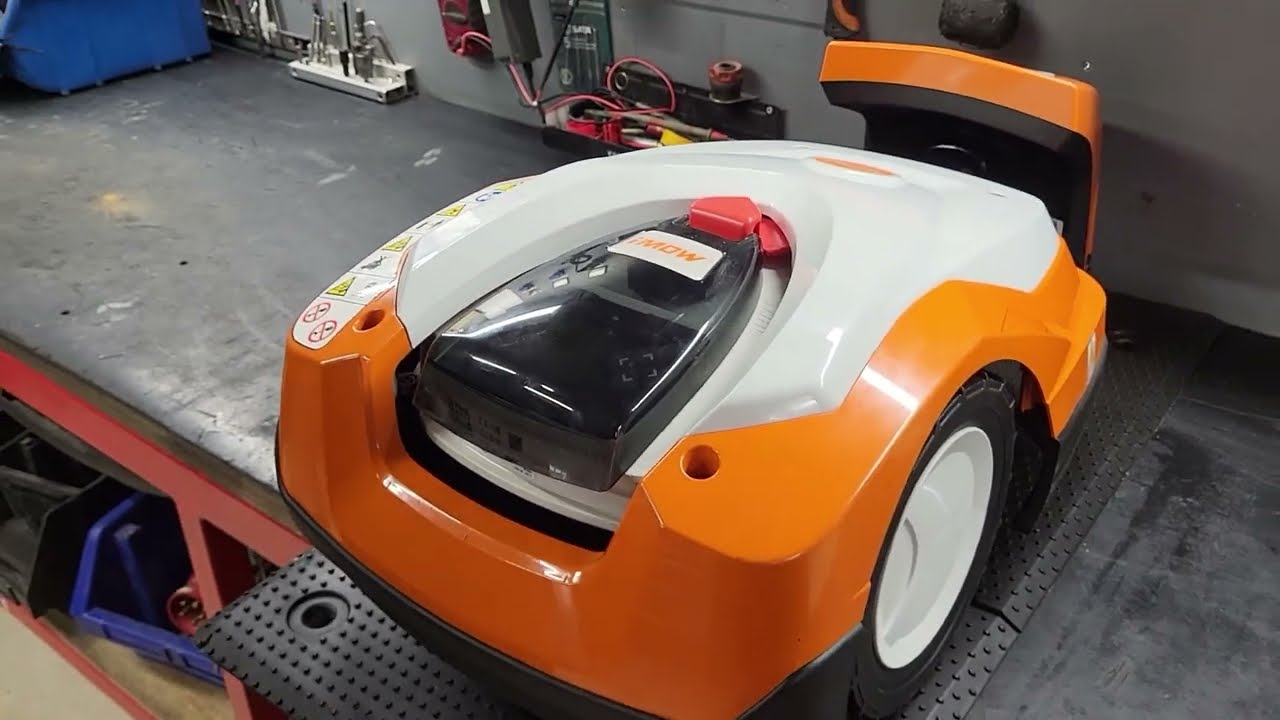 Zimowanie robota Stihl RMI