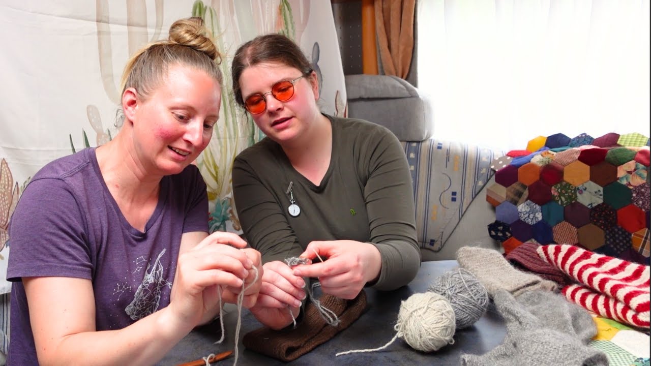 Learning Nalbinding from a Norwegian 🧶 (ft. @KristineVike )