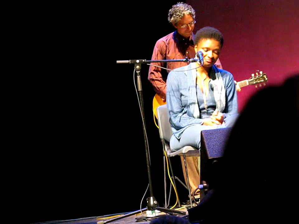 Lizz Wright and Toshi Reagon - Don't Think Twice, It's All Right