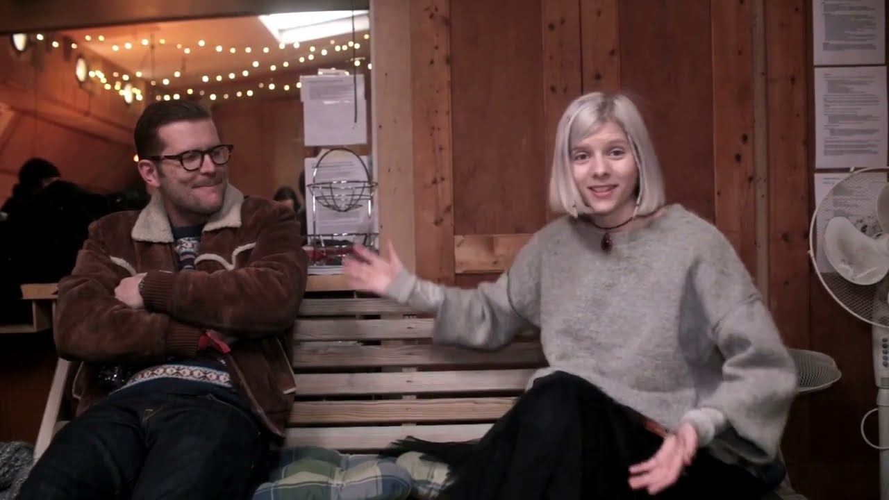 AURORA & O. Martin - Quote 174: &bdquo;I have no idea how we got here and why people like us?&ldquo;(2016-01-14)