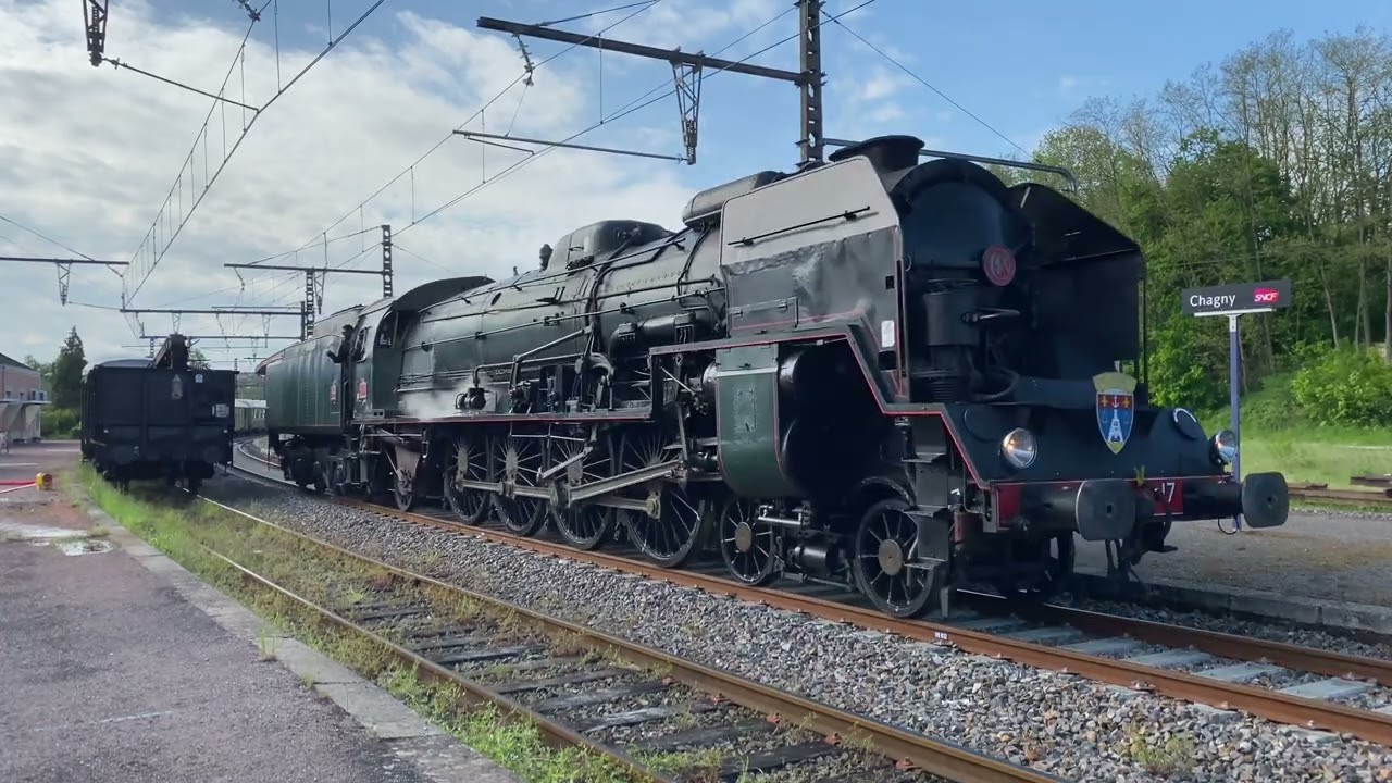 Passage De La Double Traction 241P17 et 140C27 Jusqu'à Longueville [4K 60fps]