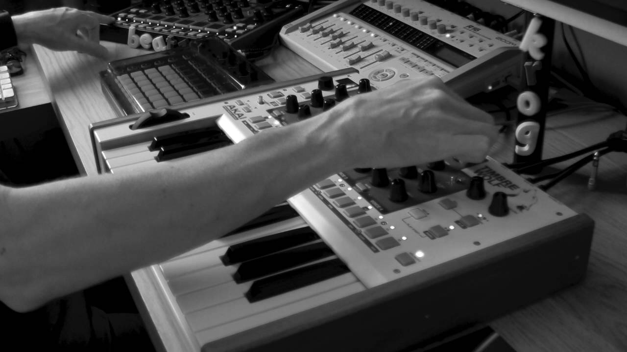 Akai Timbre Wolf - Orphan