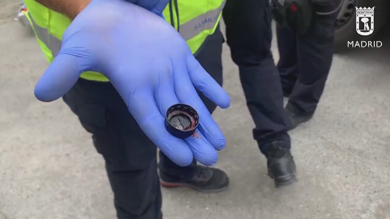 ¡Milagro! Salvan la vida a una bebé asfixiada con un tapón y atrapada en el ascensor