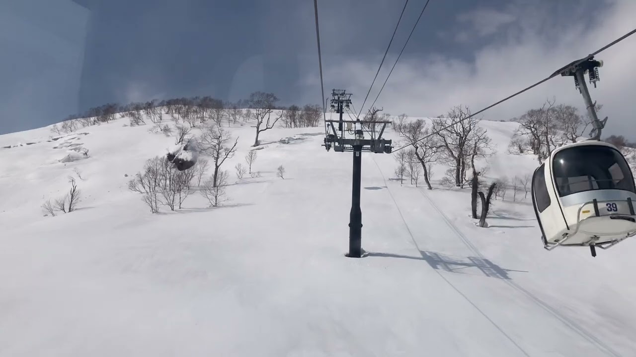 ニセコゴンドラ　ニセコビレッジスキー場晴天　Niseko village ski resort Niseko gondola
