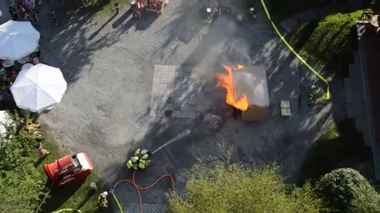 Schauübung Küchenbrand - Flashover Freiwillige Feuerwehr Dorfgastein