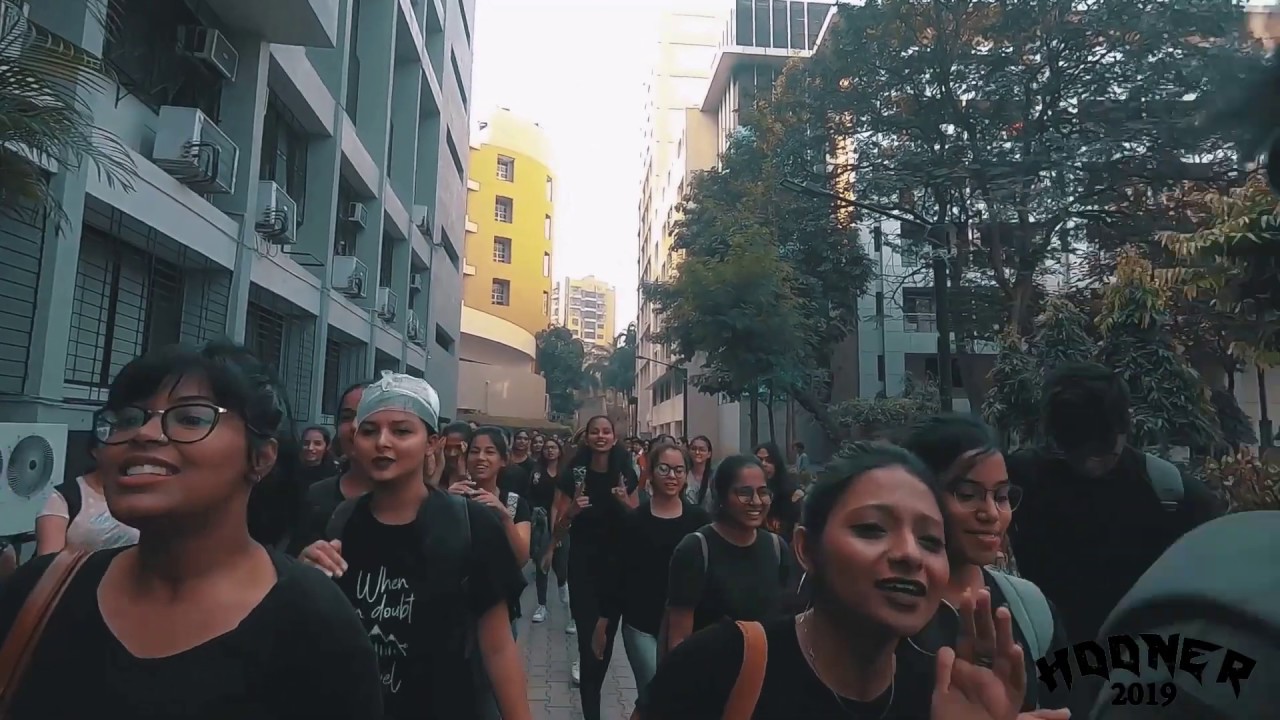 K.J.Somaiya College of Arts & Commerce | FLASHMOB | HOONER 2019-20 | TIME MACHINE