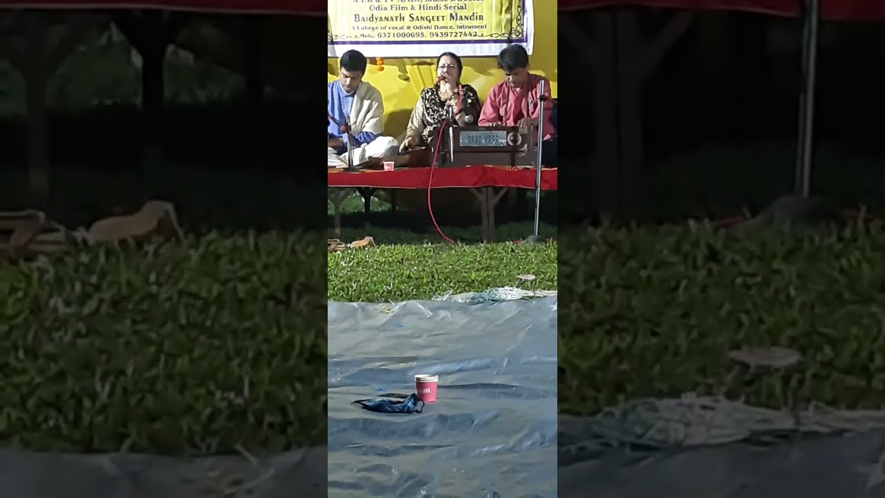 Nupur mo runu jhunu baje odiya vajan by singer Tejaswini Rath 