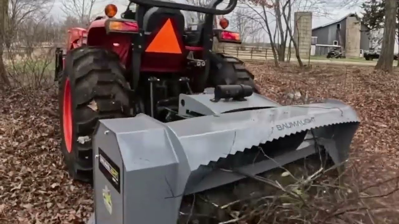 Débroussailleuse à dents fixes MP360 pour prise de force sur un tracteur - Clients en action