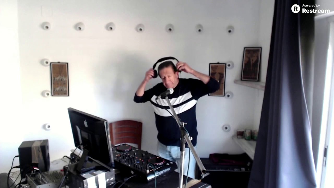 Dj Addams & DJ Paco Perez Boomerang