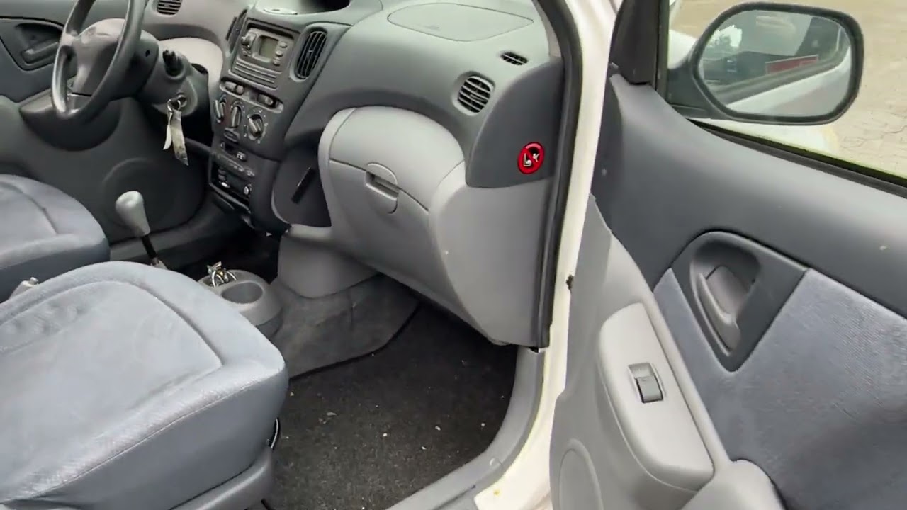 B2B Auctions A/S TOYOTA YARIS 1,3 VERSO