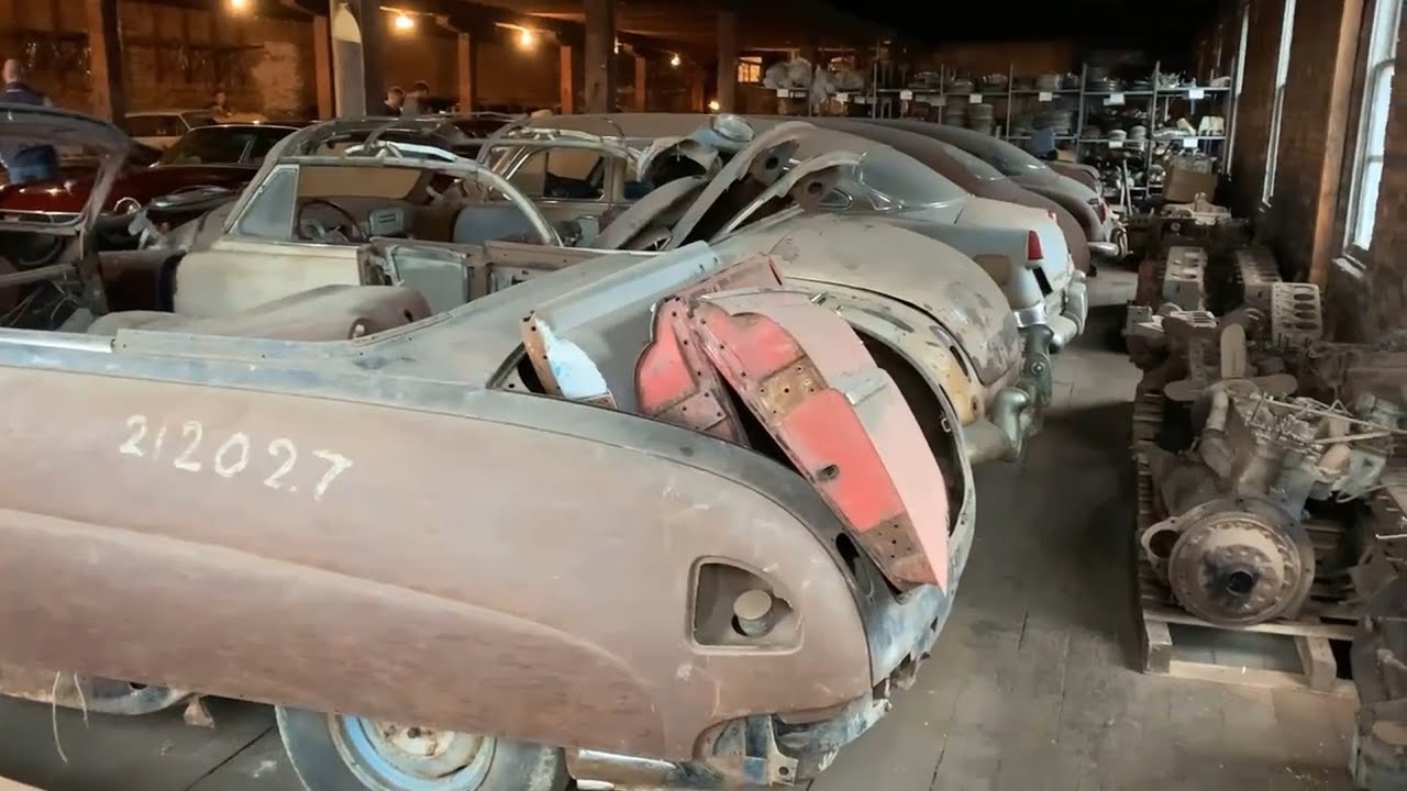 Biggest Barn Find Collection Of Classic & Extremely Rare Cars | Massive Private Car Collection!!