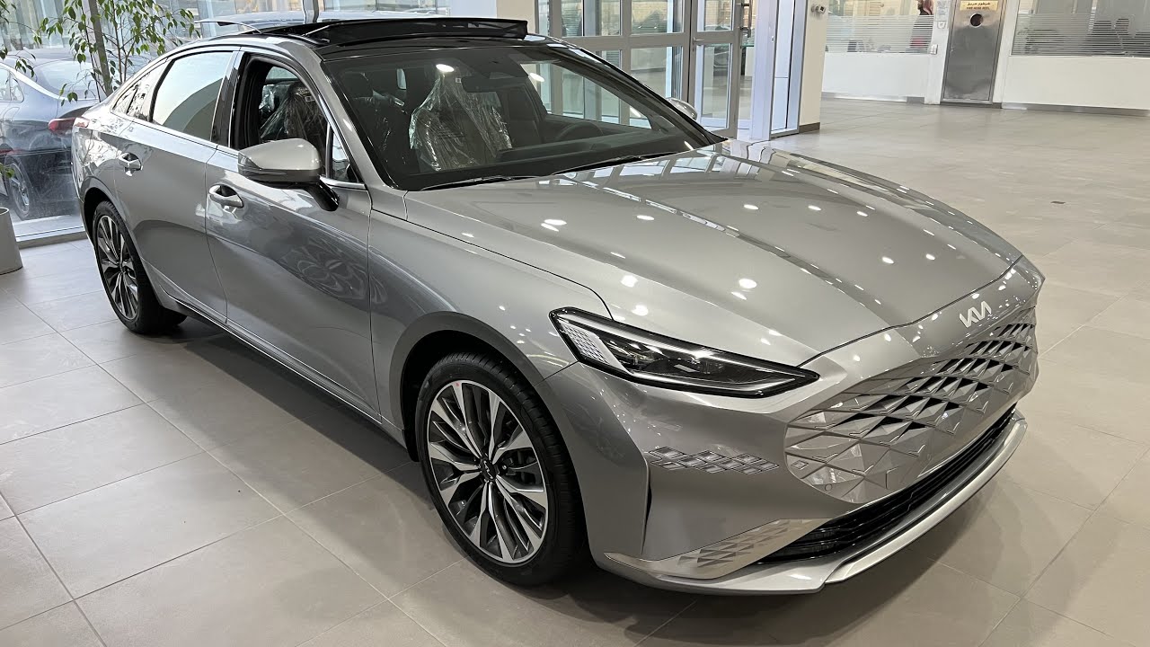 كيا K8 2023 الدرجة الثانية سقف بنوراما طبلون شاشه مساج ستائر جانبيه رنقات 19 انش وارد المطوع الكويت