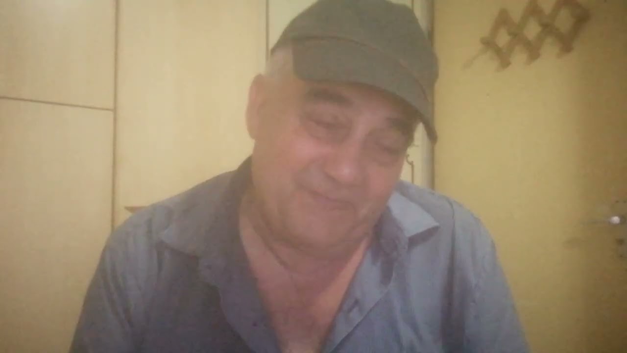 Bel brano dal titolo Bella sarai della Bottega Dell arte cantata da me. 🎵🎹🎻🎸🎧🎼🎤😍🆗