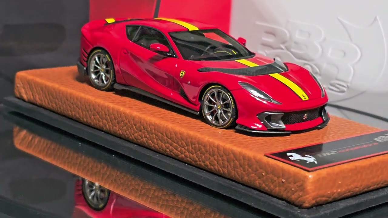 BBR 1/43 Ferrari 812 competizione Rosso Corsa Red Leather Base BBRC259B