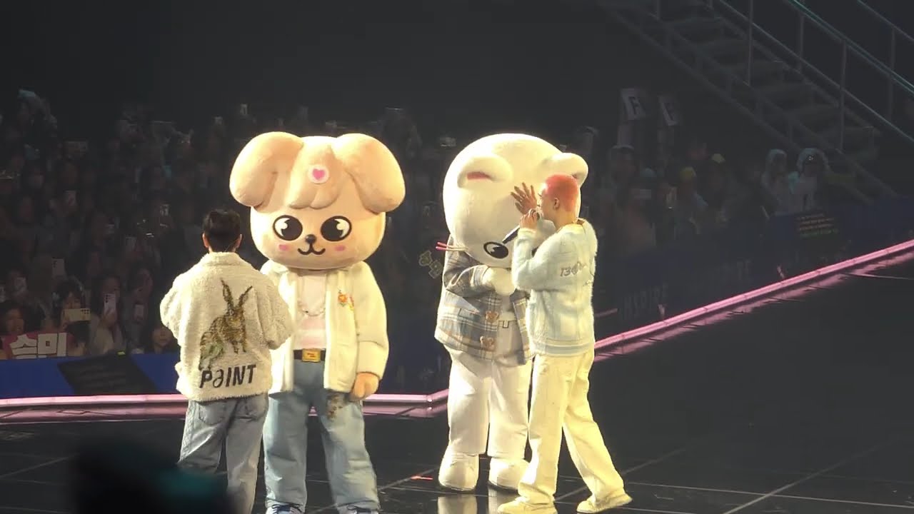 021525 SKZOO Bye Hyunjin Jiniret Seungmin PuppyM Dance - D2 Stray Kids 5'Oclock Fanmeeting Fancam