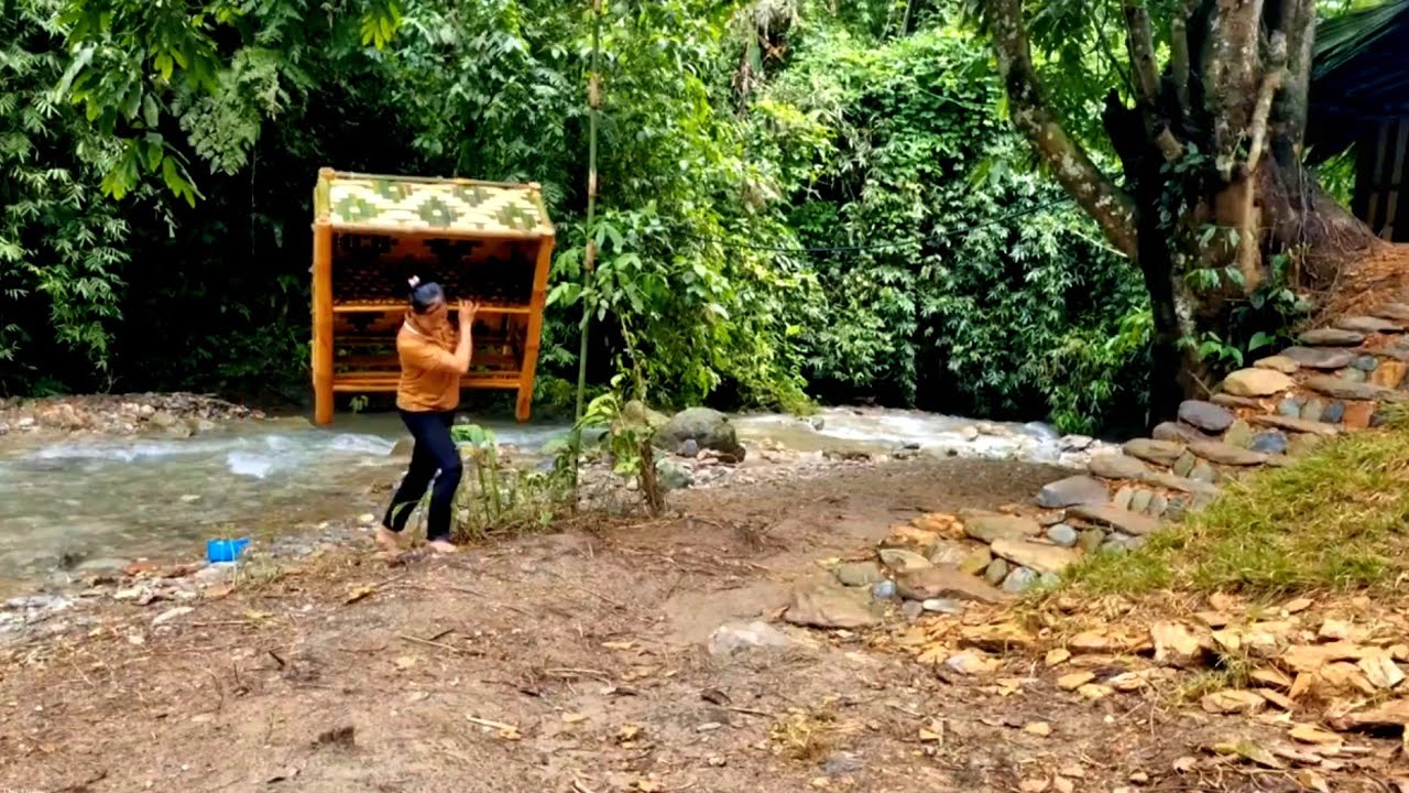 20 Days to Build a New Farm: Kitchen Cabinets, Stacking Stones to Prevent Landslides