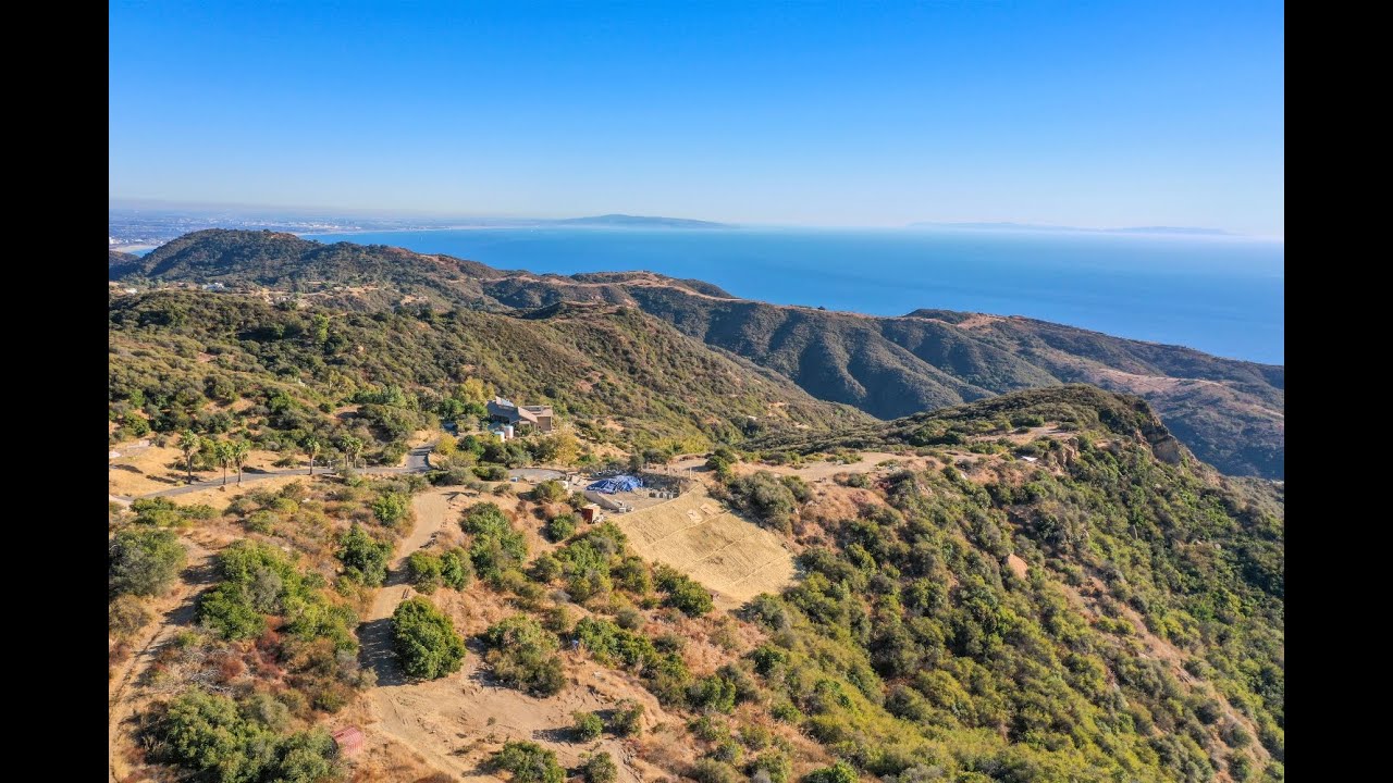 2175 Little Las Flores Road, Topanga CA