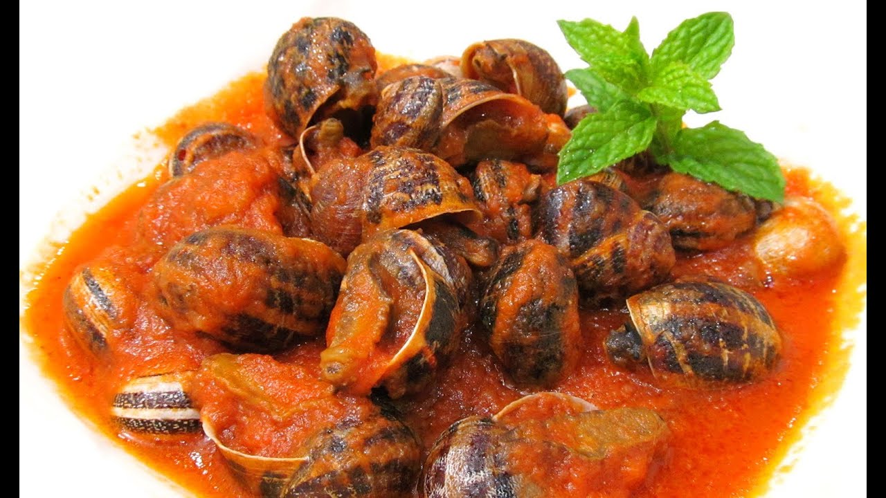 Caracoles en Salsa