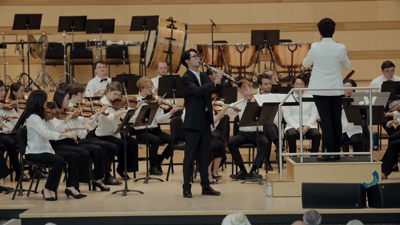Mozart: Clarinet Concerto in A major, K.622 1st Movement