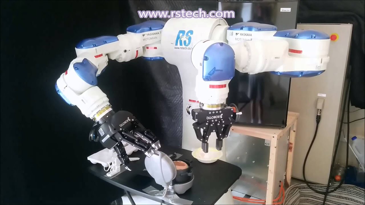 Yaskawa Motoman Dual Arm Robot cooking an Egg Sandwich