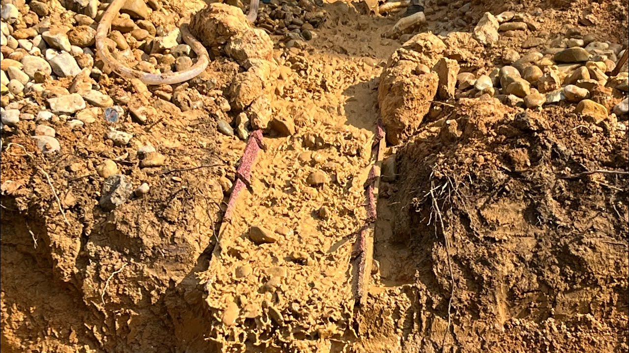 YUNDRA GOLDHUNTER sedang live sekarang!