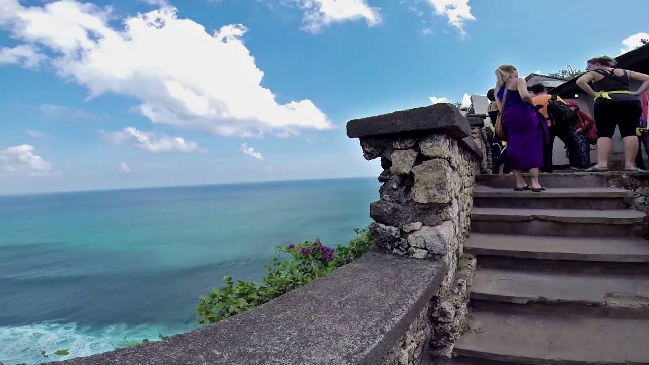 Tour of Uluwatu Temple Bali Indonesia